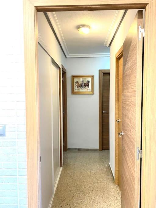 Shared Apartment! Piso Compartido! Общая Квартира! 塞维利亚 外观 照片